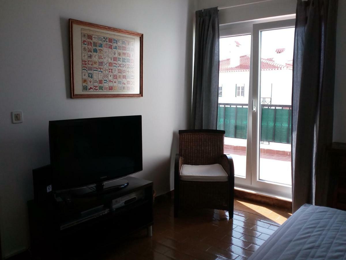 Appartamento Casa Da Baleia Ericeira Esterno foto